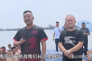 国外球迷：梅西在外玩得很开心，恨他的人都在哭泣